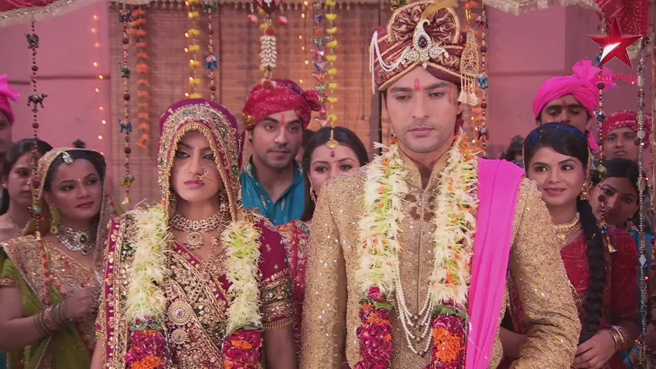 Sooraj And Sandhya Get Married