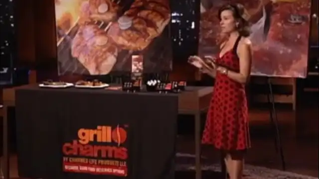 A housewife charms the male sharks
