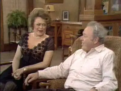 Edith Flips Her Wig