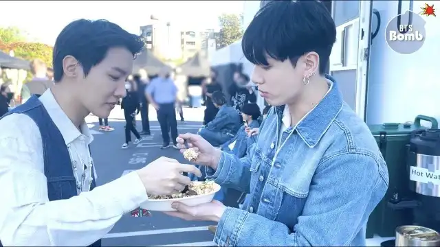 Lunch Time with Chipotle - BTS (방탄소년단)
