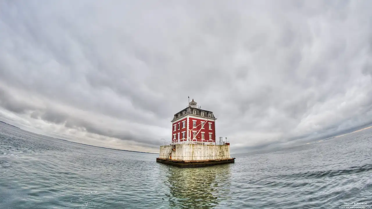 New London Ledge Light House