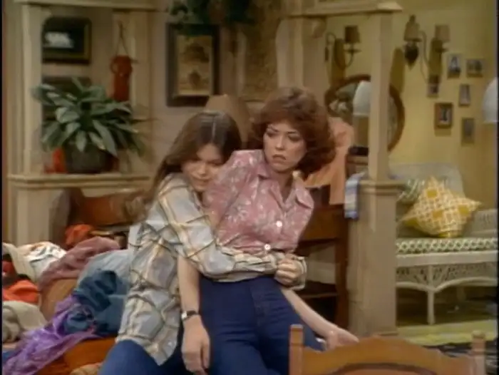 Julie's Big Move (1)