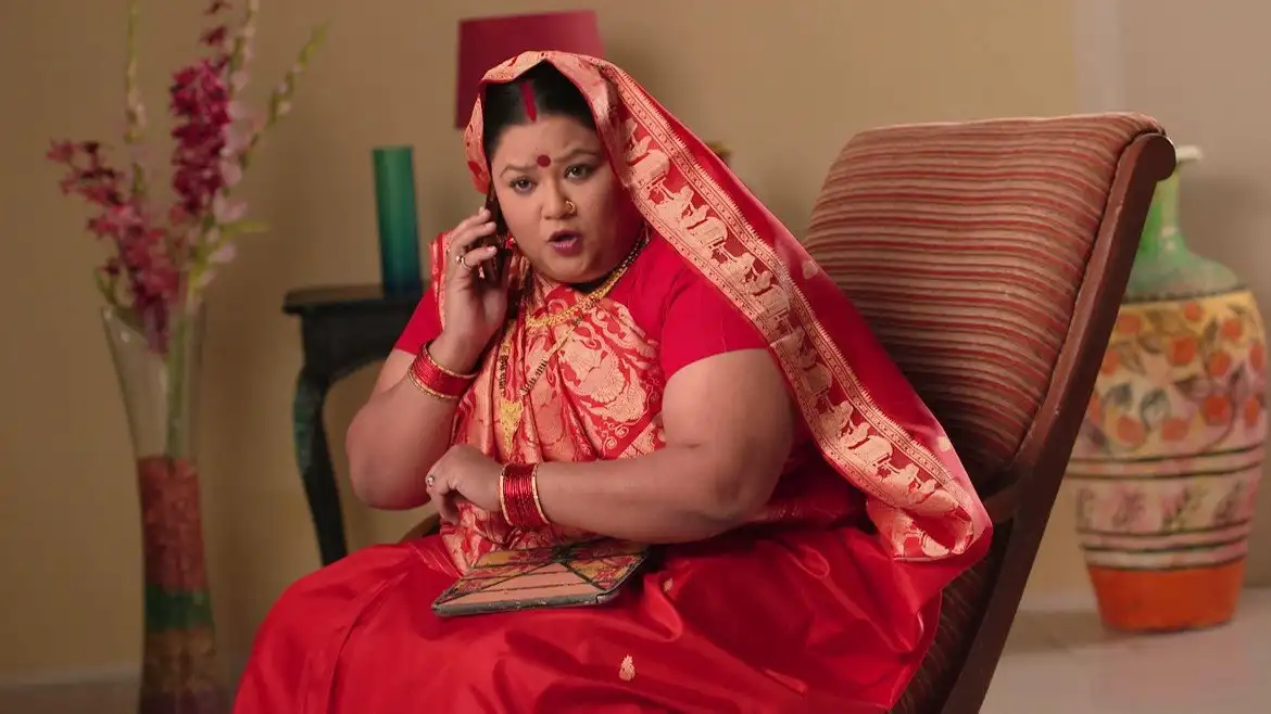 Angoori Sees Manmohan Following Anita