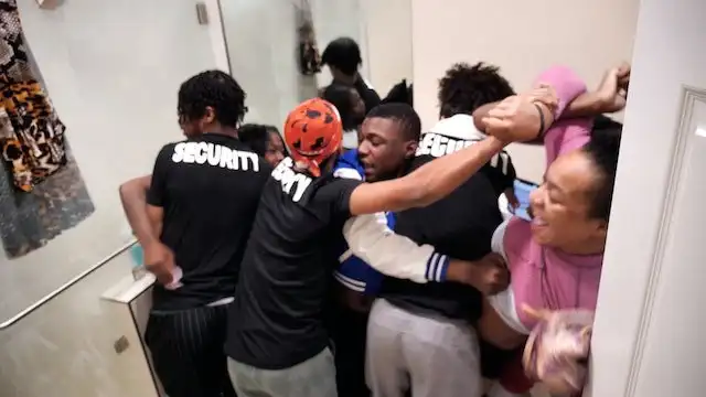Bathroom Wars