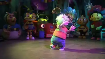 Pip Learns To Dance