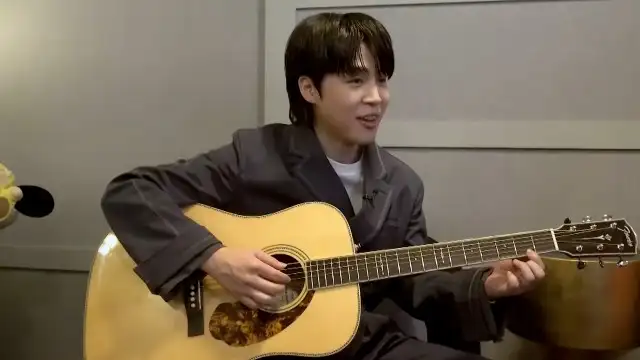 Jimin with Guitar - BTS (방탄소년단)
