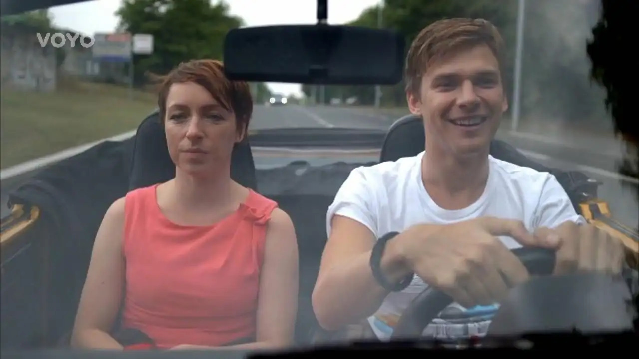 Lež má rozbité auto
