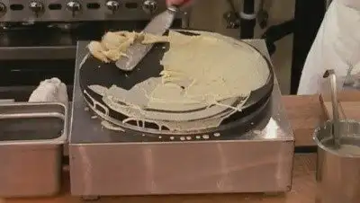 8 Chefs compete