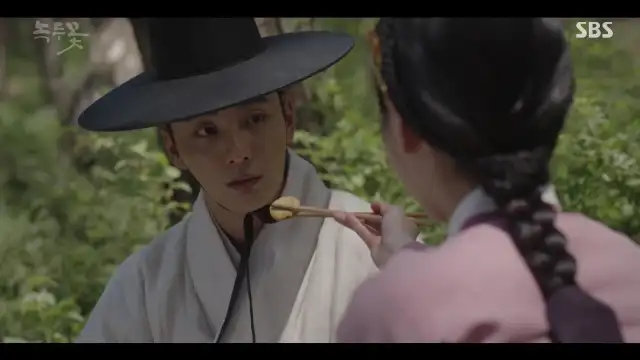 Lord Daewon Delivers Bong Jun's Letter To The King