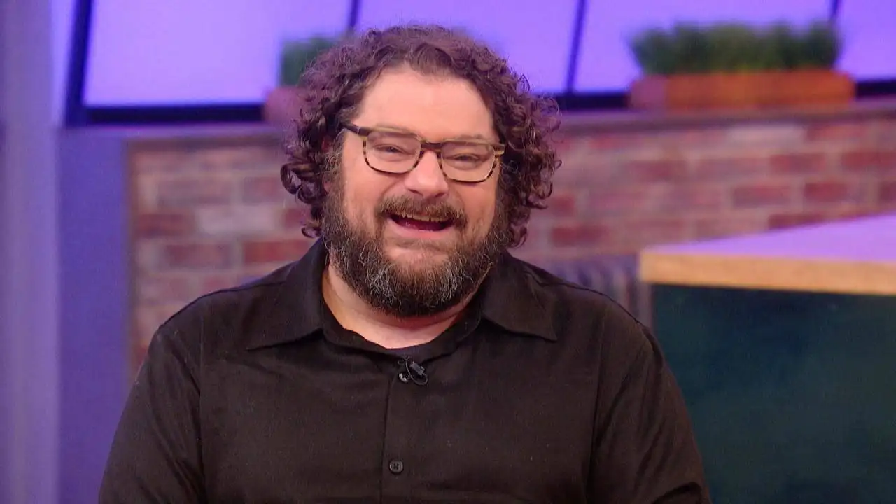 Bobby Moynihan Spills On "Star Wars" + Sex Expert Answers Audience's Intimate Qs