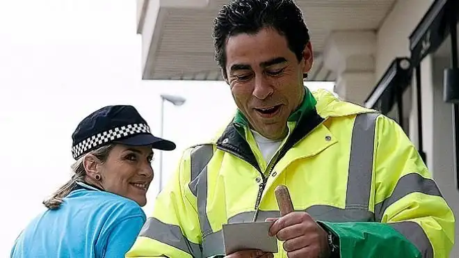 Un apagón analógico, un parto psicológico y un adicto al sexo