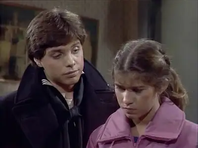 Teenage Marriage  (2)