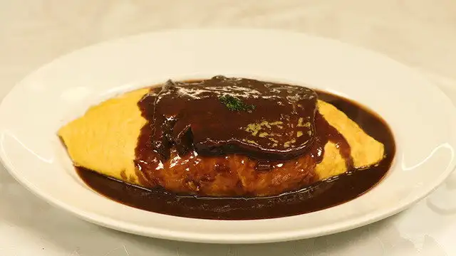 Turban Shells and Mushroom Provence-Style and Beef Tongue Stew Omurice of Oizumi Gakuen, Nerima Ward, Tokyo