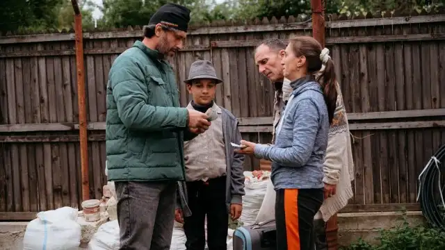 Familia Roman, Stefanesti, Argeș