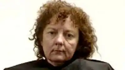 Neola Robinson