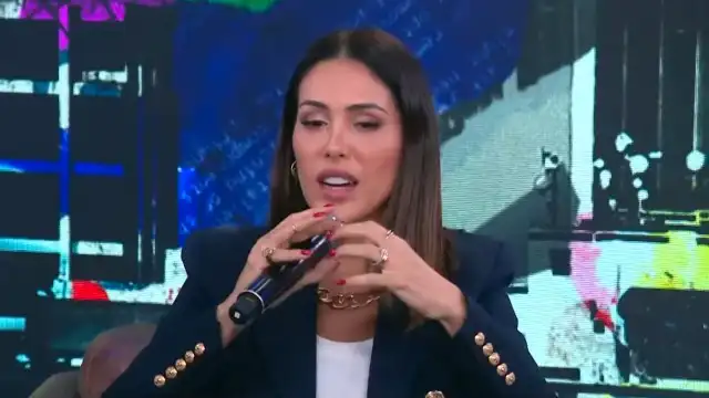 BELLA FALCONI - PÂNICO - 31/01/23