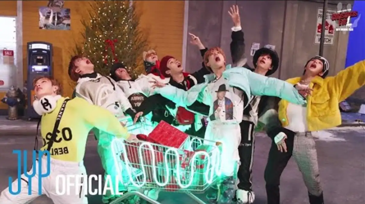 "Christmas EveL" M/V MAKING FILM