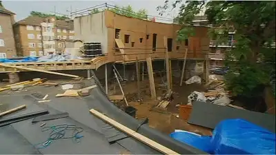 Clapham: The Curved House