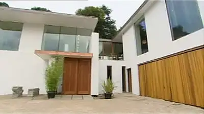 A 21st Century Answer to the Roman Villa: Revisited