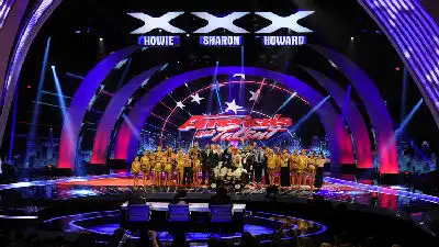 3 Semi-Final acts advance (2)