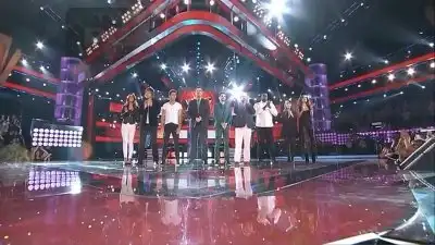 Live Top 8 Performance