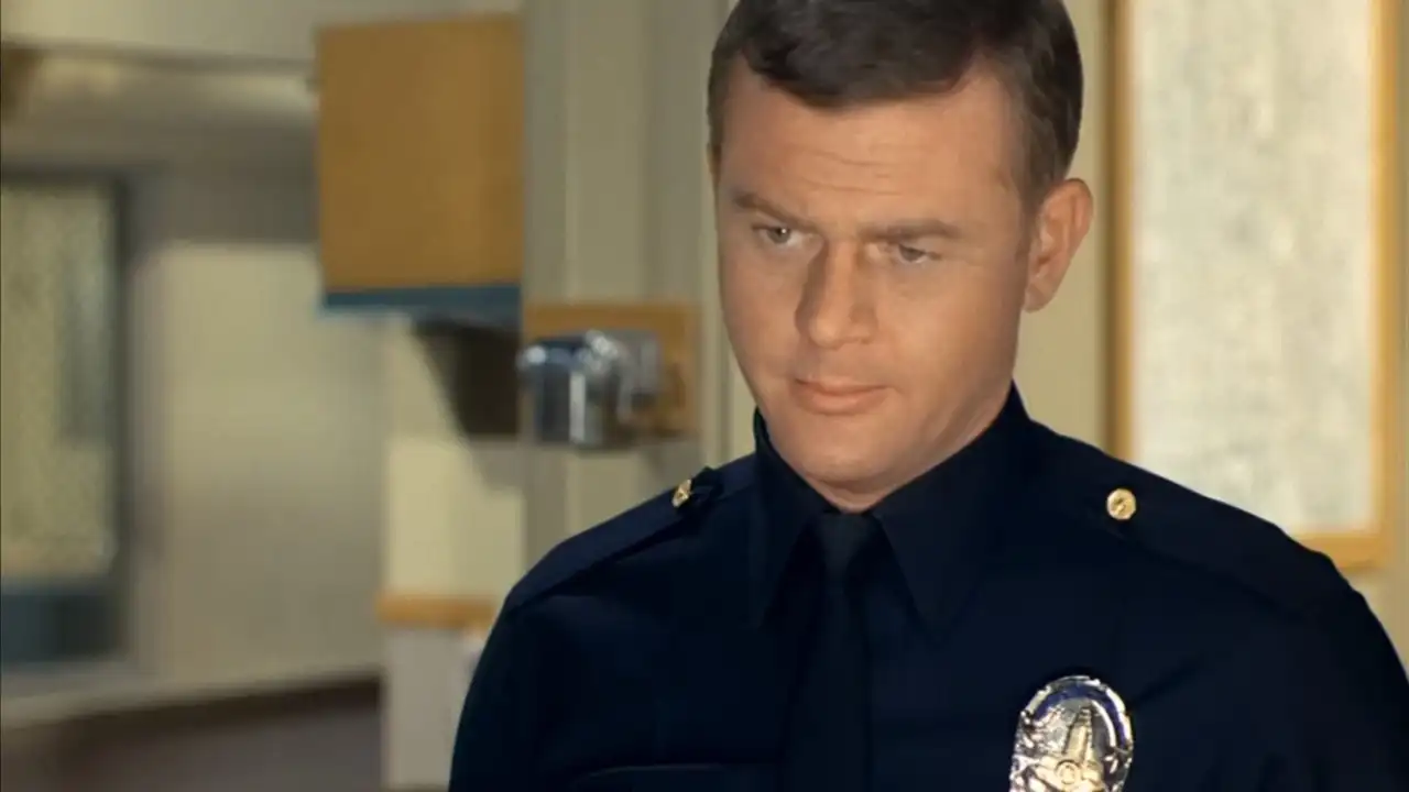 Log 073: I'm Still A Cop