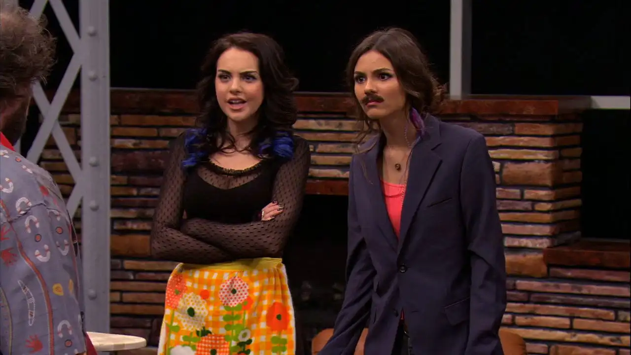 Tori & Jade's Play Date
