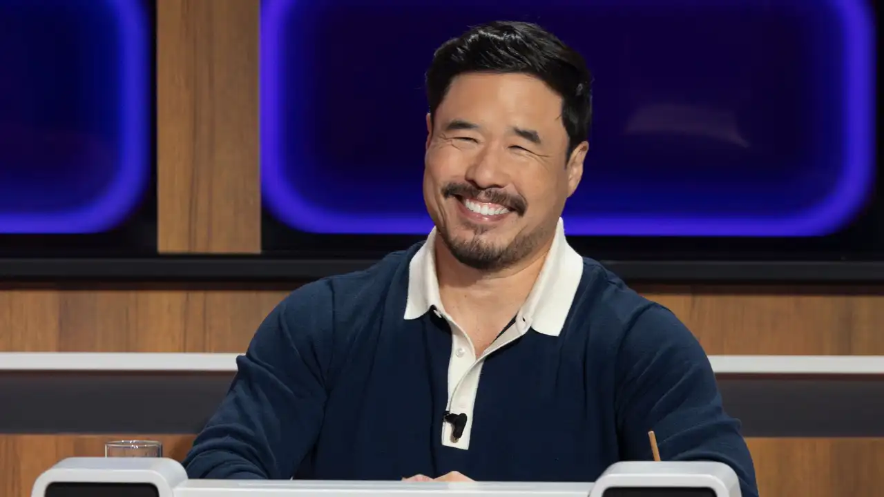 Caroline Rhea, Jay Pharoah, Ana Gasteyer, Phoebe Robinson, Randall Park, Constance Zimmer