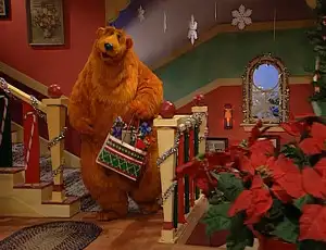 A Berry Bear Christmas (2)