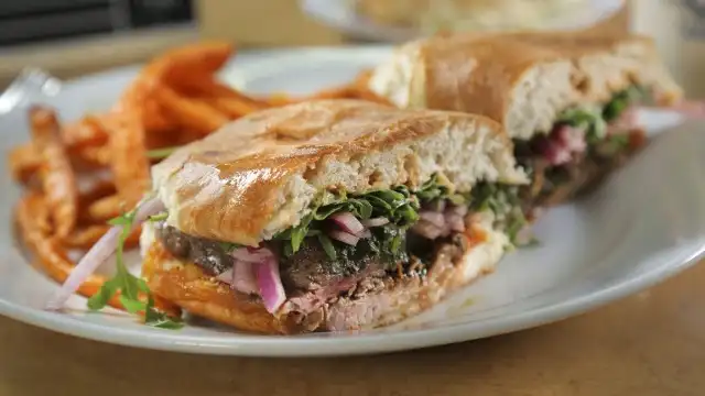 Triple D Nation: Fried, Baked and Barbecued