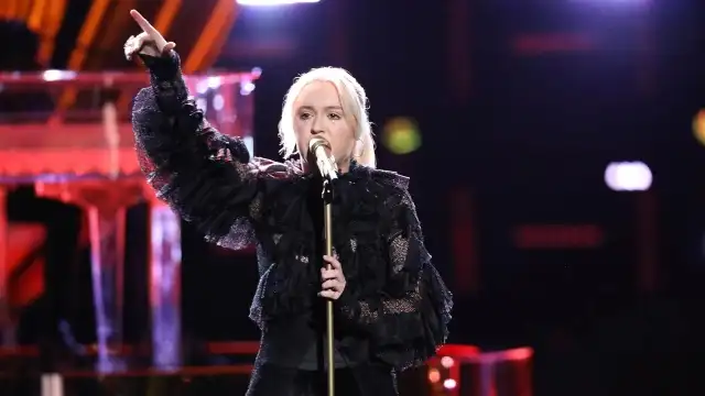 Live Top 11 Performances