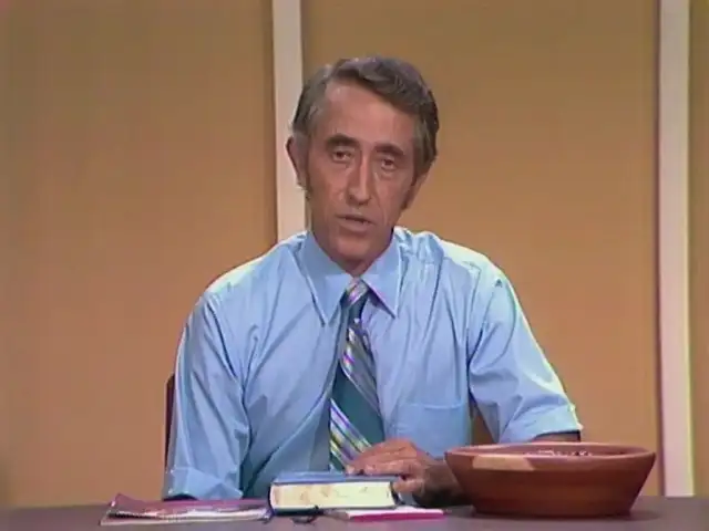 Cass Elliot and Pat Paulsen