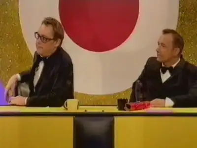 Robin Gibb, Hugh Laurie, Anthea Turner (Xmas 2002 Special)