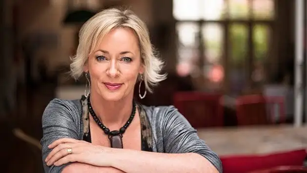 Amanda Keller