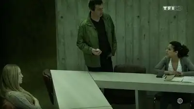 Eyes behind your back