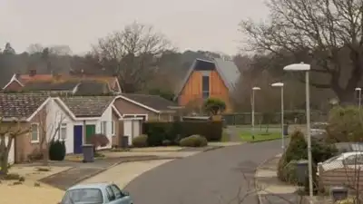 Woodbridge: The Modest Home