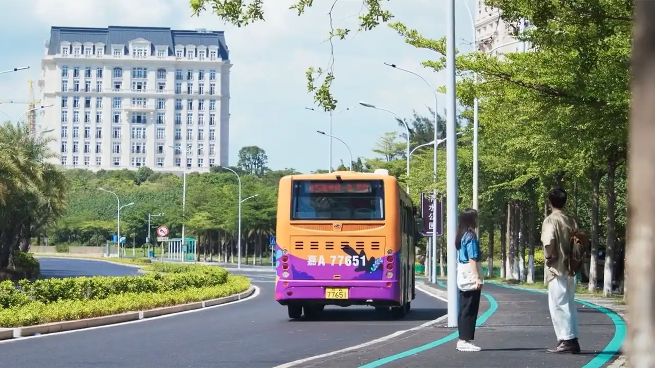 The Explosion of Bus No. 45