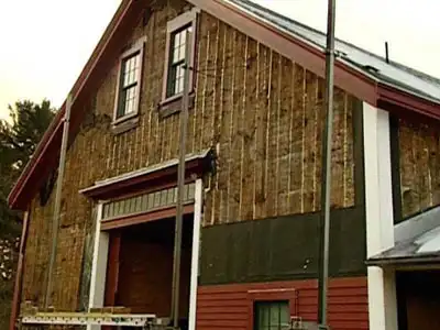 Living in a Barn - The Carlisle House