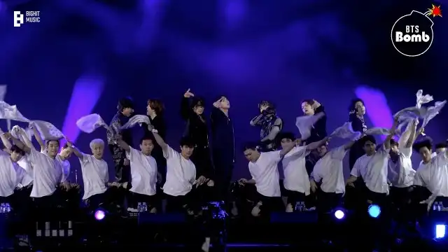 ‘MIC Drop’ & ‘달려라 방탄 (Run BTS)’ Stage CAM (BTS focus) @ BTS “Yet To Come” in BUSAN