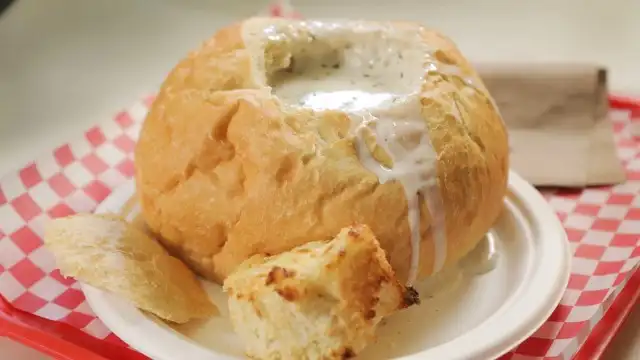 Triple D Nation: From Chicken to Chowder
