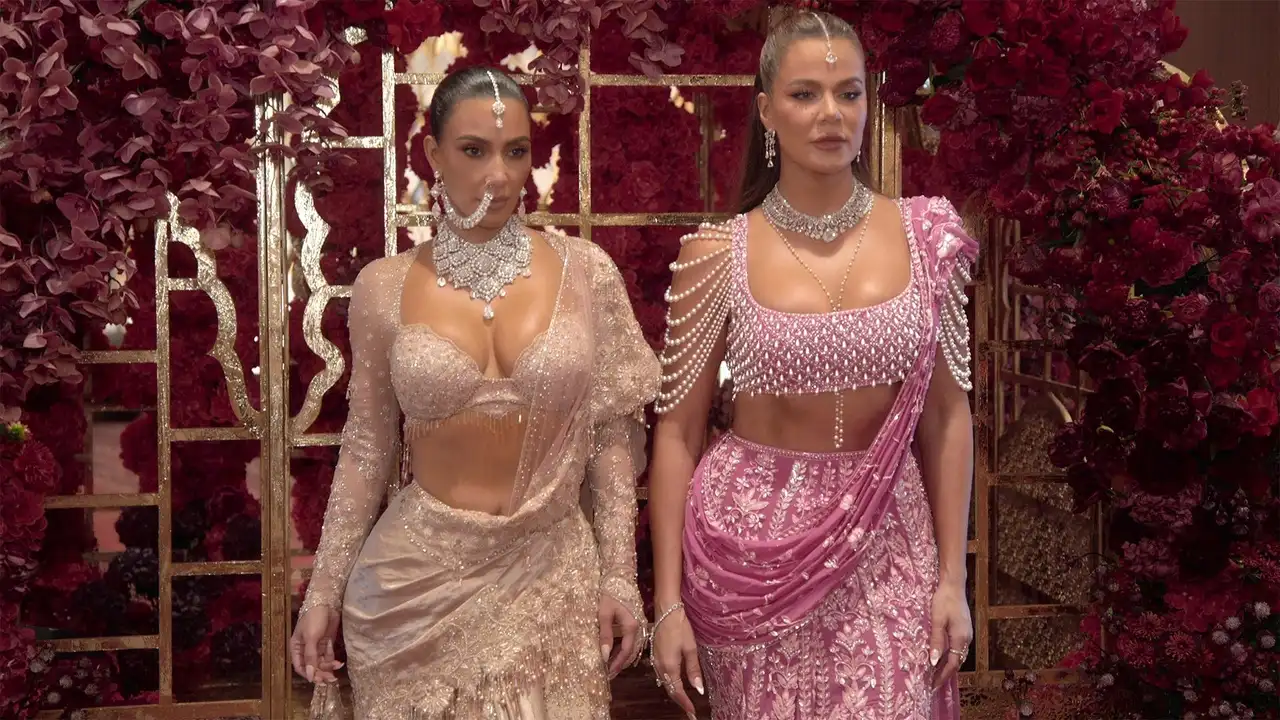 Kim and Khloé Take India