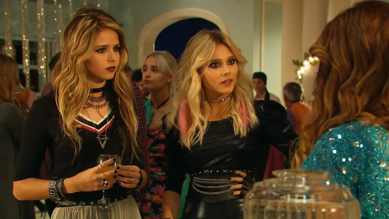 A Mansion Party