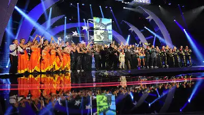 3 Semi-Final acts advance (1)