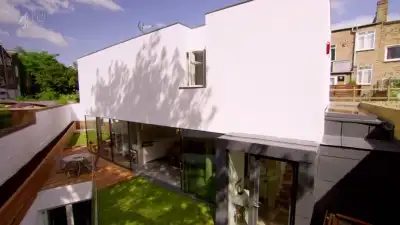 North London: The miniature Hollywood mansion