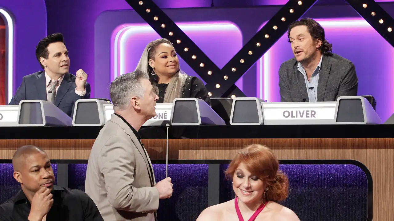 Mario Cantone, Raven-Symoné, Oliver Hudson, Caroline Rhea, Finesse Mitchell, Julie Klausner