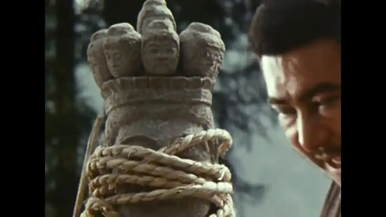 The Kannon Statue that was Bound