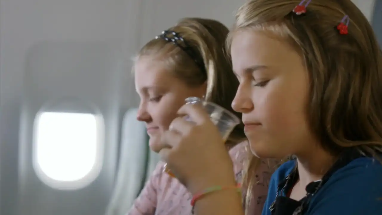 Free Fall (Qantas Flight 72)