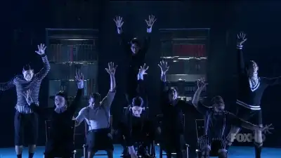 Top 8 Perform, Elimination
