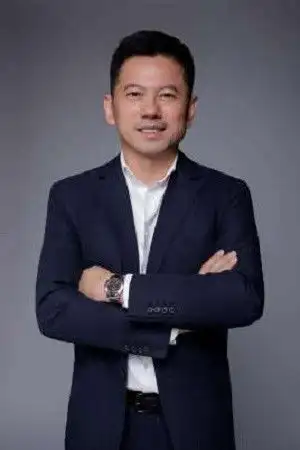 Zhijie Han