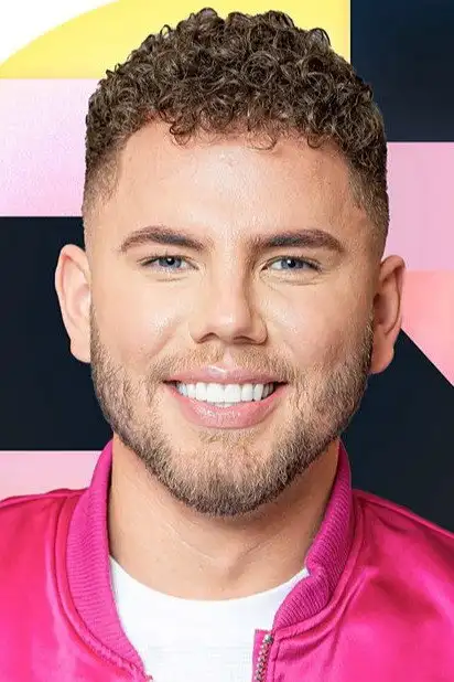 Dean McCullough
